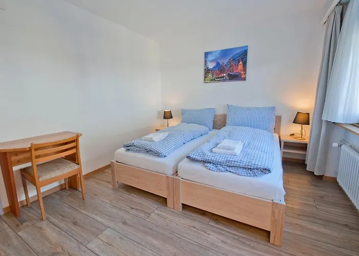 Haus Matten, Gant アパート